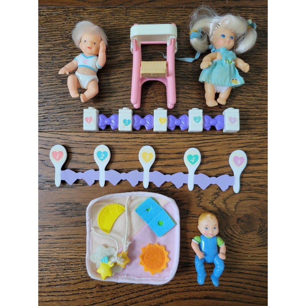 Vintage Tyco Quints Doll Accessories Bottles Mirrors Plus Other Babies Lot
